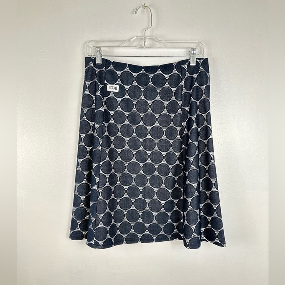 Renee C. Dresses & Skirts - Reneec skirt blue white medium 14-1/2 waist 22length linined  great preowned c